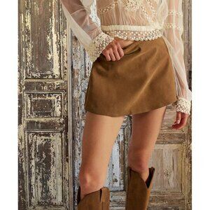 Free People Paradise Found Faux Suede Skirt Women's Size medium New with tag